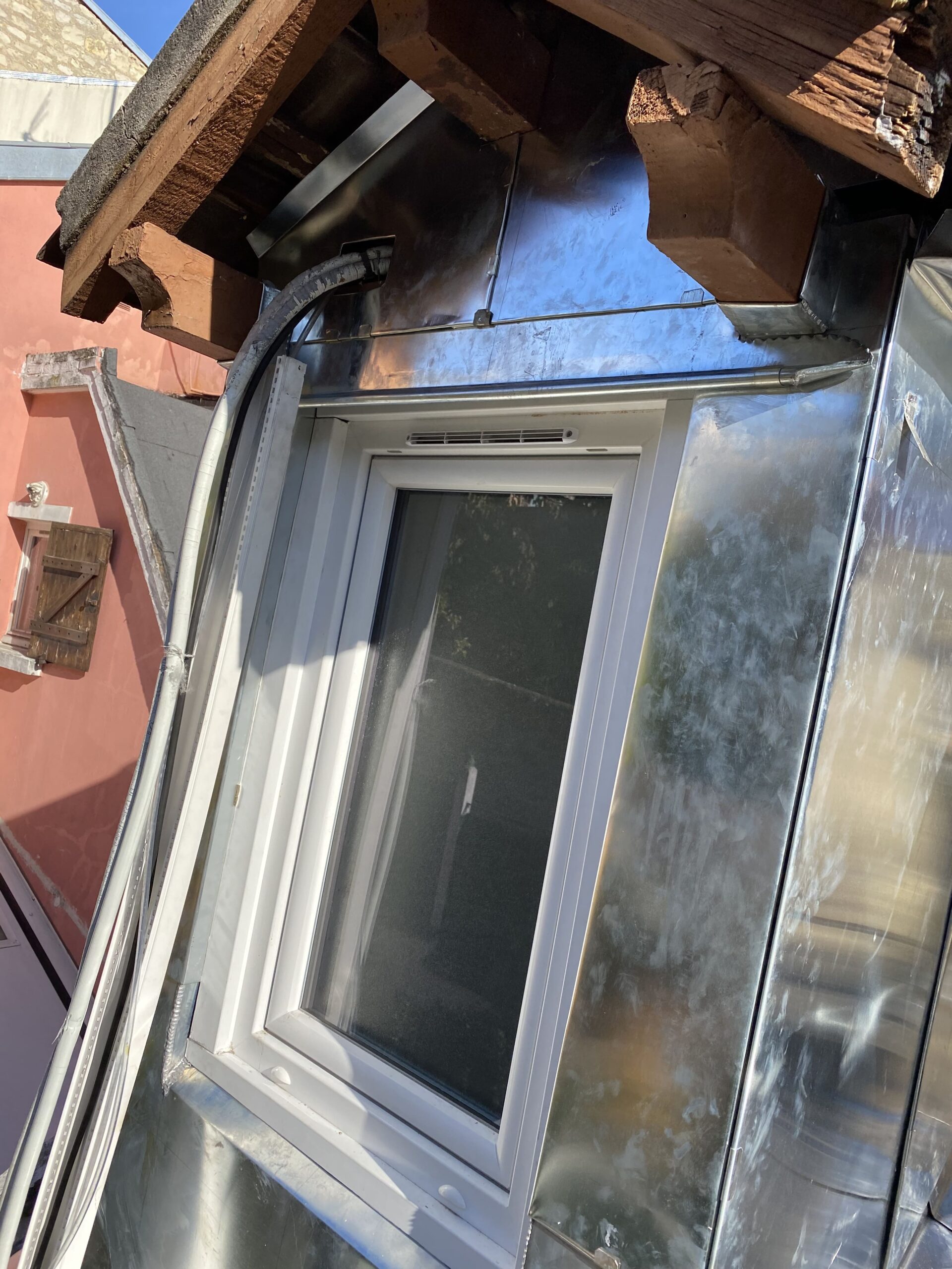 Pose de zinc sur-mesure à Reims
